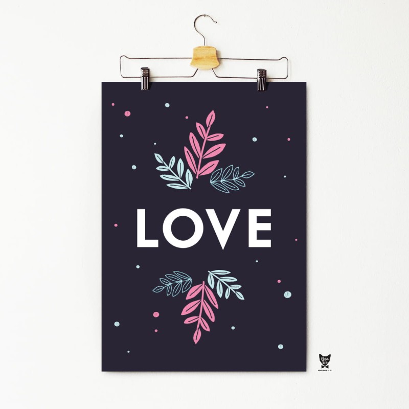 PLAKAT Z NAPISEM "LOVE"
