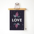 PLAKAT Z NAPISEM "LOVE"